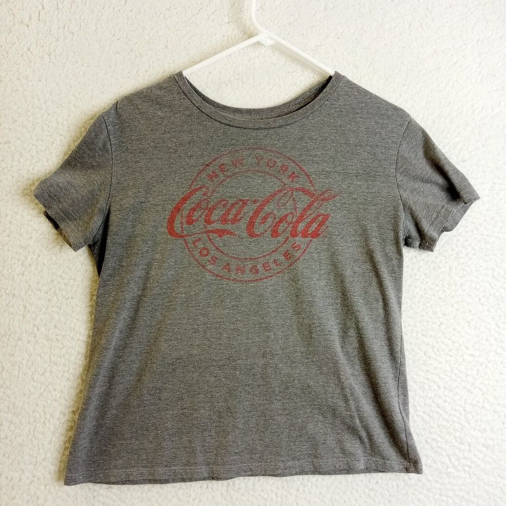 Coca-Cola Shirt Juniors Large Short Sleeve Gray Cotton/Poly